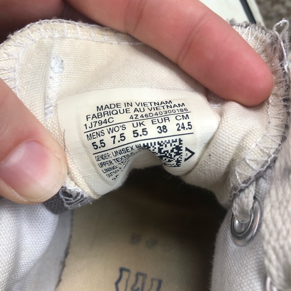 Converse All Stars in Grey - Picture 6 of 7